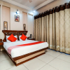 Отель OYO 18484 Hotel Ratnawali, фото 15