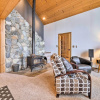 Отель Classic Truckee Log Cabin: 5 Mi to Donner Lake!, фото 14