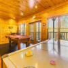 Отель Big Sky Lodge II, 7 Bedrooms, Sleeps 28, Theater, Arcades, Hot Tub, Gazebo, фото 7