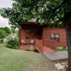 Отель Bear Creek Cabin by RedAwning, фото 12