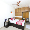 Отель OYO 10701 Moukthi Apartment, фото 18