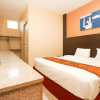 Отель Avi Hotel Surabaya, фото 4