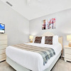Отель Bright 5BR Home w Pool and Hot Tub - Near Disney, фото 4