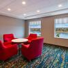 Отель Hampton Inn Cape Cod Canal, фото 25