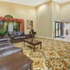 Отель Americas Best Value Inn & Suites La Porte Houston в Ла-Порте