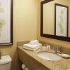 Отель Courtyard by Marriott Ithaca Airport/University, фото 8