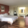 Отель Rodeway Inn On The Parkway, фото 4