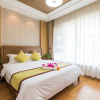 Отель Yalong Bay LanSeJiaRi Villa Aprtment, фото 3