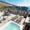 Отель A stunning terrace with jacuzzi by the sea, and close to the center and beach, фото 16