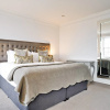 Отель JOIVY Luxury George Street Apartments: Castle Suite, фото 6