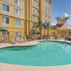 Отель La Quinta Inn & Suites Phoenix Mesa West, фото 39