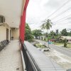 Отель RedDoorz near Pantai Tanjung Pendam 2, фото 18