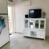Отель Studio in Sandy Ground, With Wonderful sea View, Pool Access, Enclosed Garden - 50 m From the Beach, фото 2