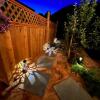 Отель Cozy Orchard Garden Tiny House w Hottub AC Firepit, фото 1