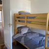 Отель Lovely 3 bedroom house with garden and parking, фото 6