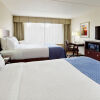 Отель Fairfield Inn & Suites By Marriott Springfield Enfield, фото 5