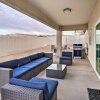 Отель Newly Constructed Lake Havasu Home w/ Pool, фото 9