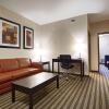 Отель Best Western Plus Sherwood Park Inn & Suites, фото 18
