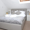 Отель Convenient 3 Bedroom Home Fast Wi-Fi Free Parking, фото 1