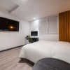 Отель Goyang Stay Month Hotel, фото 5
