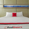 Отель RedDoorz Plus @ Setiabudi Eight, фото 23