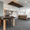 Отель Holiday Inn Express & Suites Moundsville, an IHG Hotel, фото 8