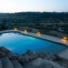 Отель Villeleynah Amazing Gozitan Villa + Pool, фото 13