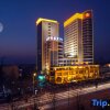 Отель Xiulan Hotel, фото 1