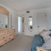 Отель Madeira Beach Yacht Club 323E - Two Bedroom Condo, фото 2