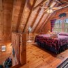 Отель Bear Necessities-cozy Cabin Beside Briar Creek Fire pit Wifi and pet Friendly, фото 14