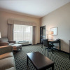 Отель Holiday Inn Express & Suites Green Bay East, an IHG Hotel, фото 6