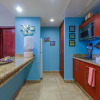 Отель Beautiful Ground Floor Two Bedroom Suite at Ixchel, фото 12
