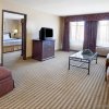 Отель Holiday Inn Express Hotel & Suites Marina - State Beach Area, an IHG Hotel, фото 3