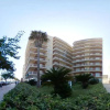 Отель Preciosos Apartamentos Caracola EN LA PRIMERA LINEA DE LA PLAYA DE GANDIA, фото 1