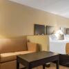 Отель Quality Inn & Suites, фото 34