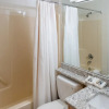 Отель Timberline Lodges by Fernie Lodging Co, фото 9