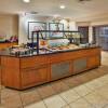 Отель Savannah Airport Inn & Suites, фото 16