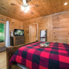 Отель Great Smoky Mountains Log Cabin Near Cashiers!, фото 2