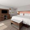 Отель Hampton Inn & Suites Burlington, фото 5