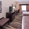 Отель Best Western Plus Lake Jackson Inn & Suites, фото 3
