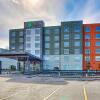 Отель Holiday Inn Express & Suites Calgary Airport Trail NE, an IHG Hotel, фото 17