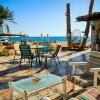 Отель Habiba Beach Lodge в Нувейбе