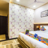 Отель FabHotel The Royal CM Plaza, фото 18