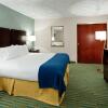 Отель Holiday Inn Express and Suites, an IHG Hotel, фото 30