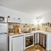 Отель House With 3 Bedrooms in Bonnieux, With Wonderful City View and Wifi, фото 2