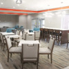 Отель Economy Inn And Suites, фото 6