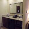 Отель Hampton Inn & Suites Gainesville, фото 7