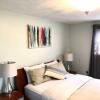 Отель Comfortable safe 3bed flat near Boston, фото 6