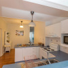 Отель Jacks at the Bay, 18a Achilles Street, фото 9