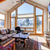 Отель Gold Flake Lodge Main Street By Pinnacle Lodging, фото 4